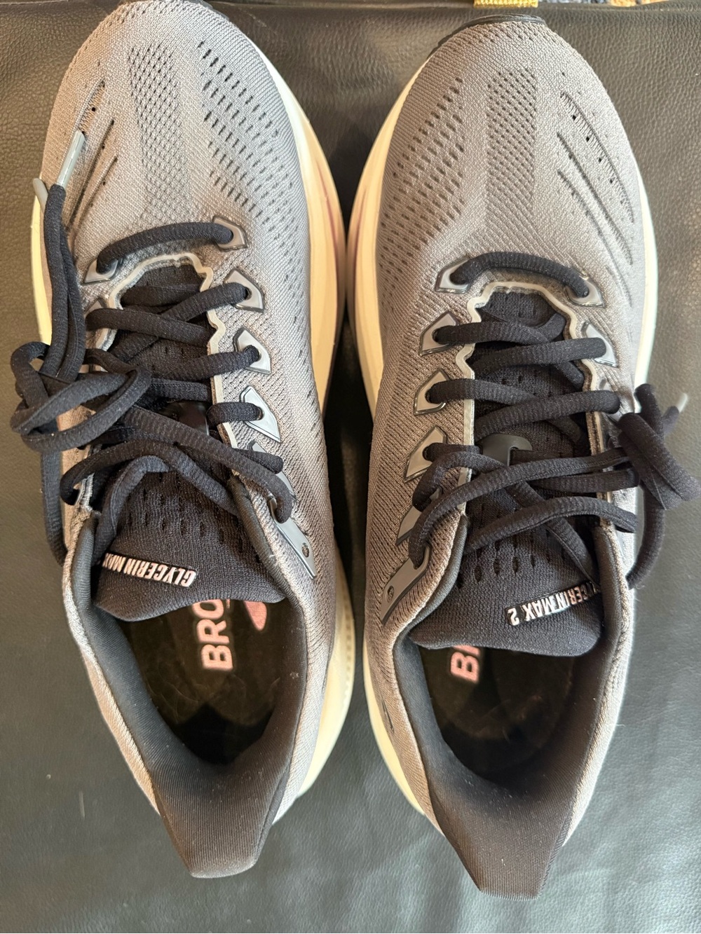 Brooks Women’s Glycerin Max 2 Running Shoes - Picture 9 of 12